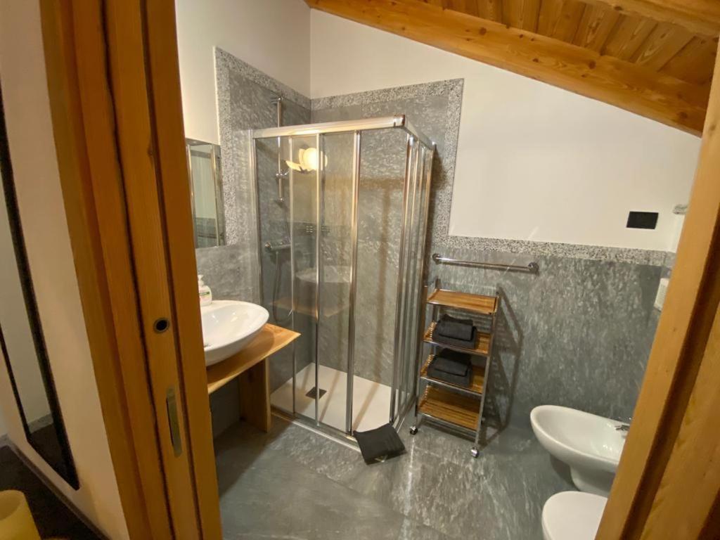 B&B Casa Il Sasso Pinzolo Dış mekan fotoğraf
